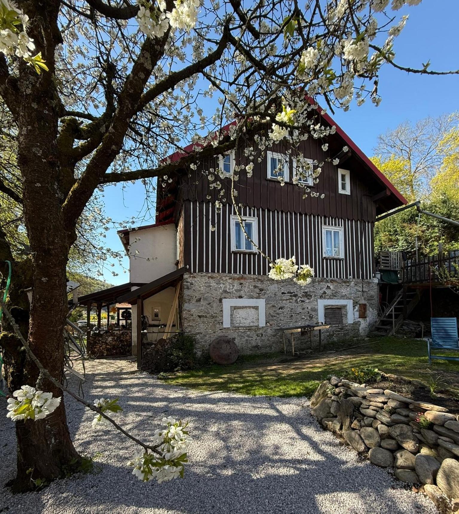 Vila Adélka - útulná chalupa v Krkonoších Horní Maršov Esterno foto